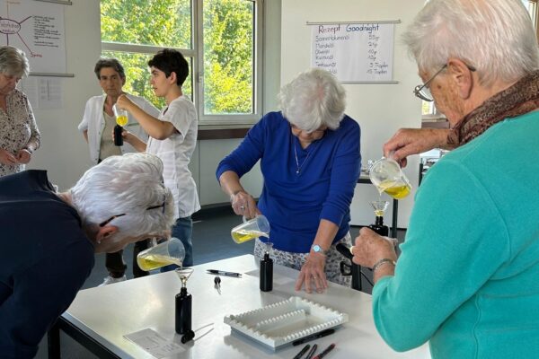 Jubiläums-Ausflug der Rollstuhlschieberinnen und Geburtstagsbesucherinnen